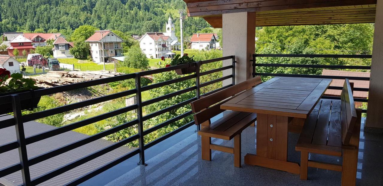 Autovilas Borşa Extérieur photo